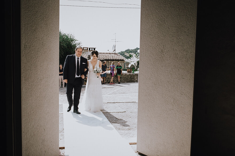 Fotografo di Matrimonio a Verona. Location: Relais La Magioca in Valpolicella. Sposi Sara & Cristiano. Hunny Pixel fotografa di matrimonio a Verona e Trento.