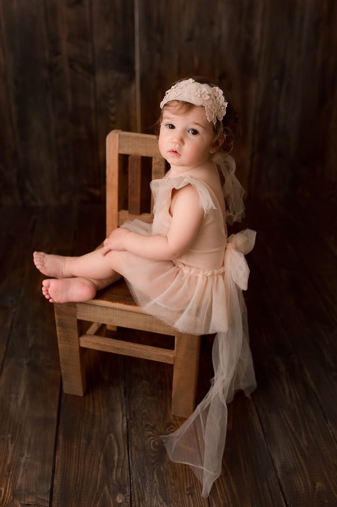 Fotografo neonati e bebè a Verona Trento. Servizio fotografico neonati e bebè. Hunny Pixel fotografia di neonati, bebè, gravidanza e ritratti di famiglia.