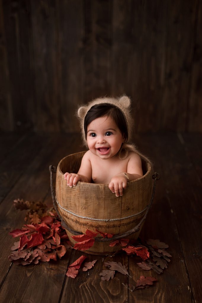 Fotografo neonati e bebè a Verona Trento. Servizio fotografico neonati e bebè. Hunny Pixel fotografia di neonati, bebè, gravidanza e ritratti di famiglia.