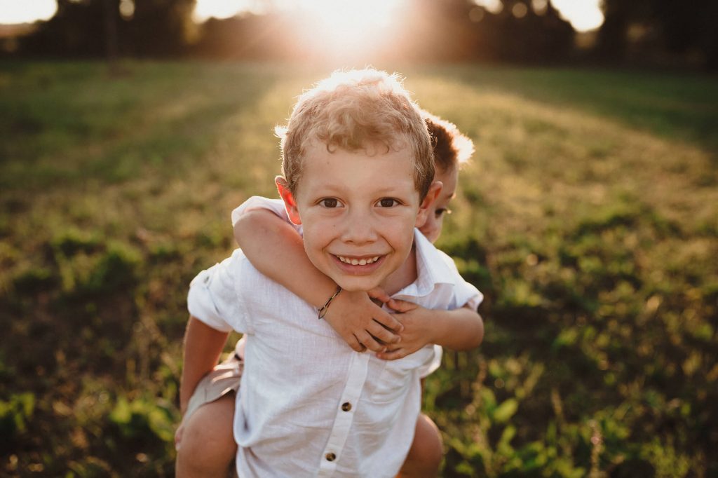 Servizi fotografici per famiglia a Verona Trento. Hunny Pixel ritratti di famiglia, fotografia di gravidanza, newborn.