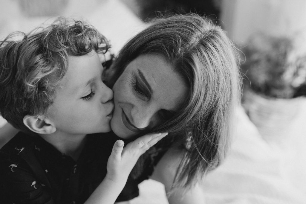Servizi fotografici per famiglia a Verona Trento. Hunny Pixel ritratti di famiglia, fotografia di gravidanza, newborn.