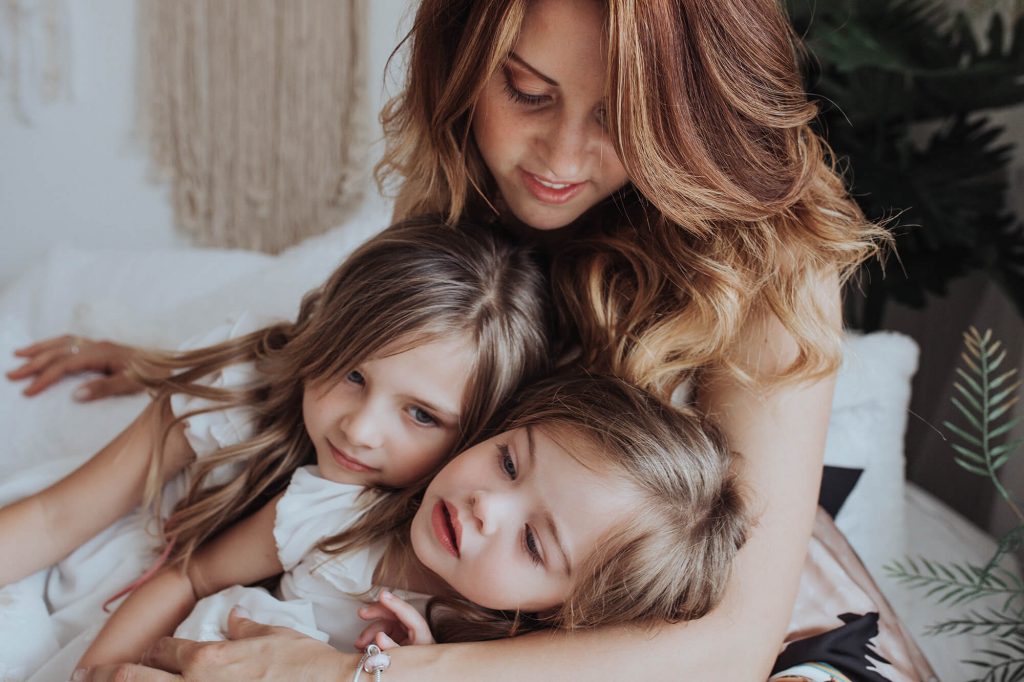 Servizi fotografici per famiglia a Verona Trento. Hunny Pixel ritratti di famiglia, fotografia di gravidanza, newborn.