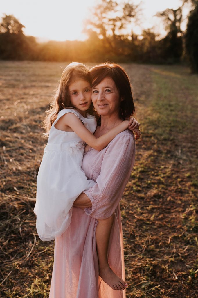 Servizi fotografici per famiglia a Verona Trento. Hunny Pixel ritratti di famiglia, fotografia di gravidanza, newborn.